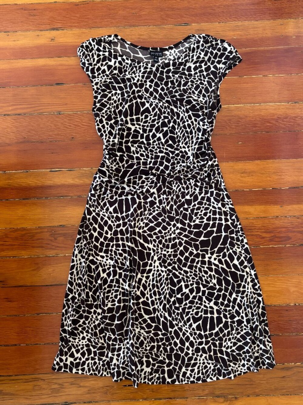 Enfocus Studio Giraffe Print Y2K Stretchy Cap Sleeve Midi Dress